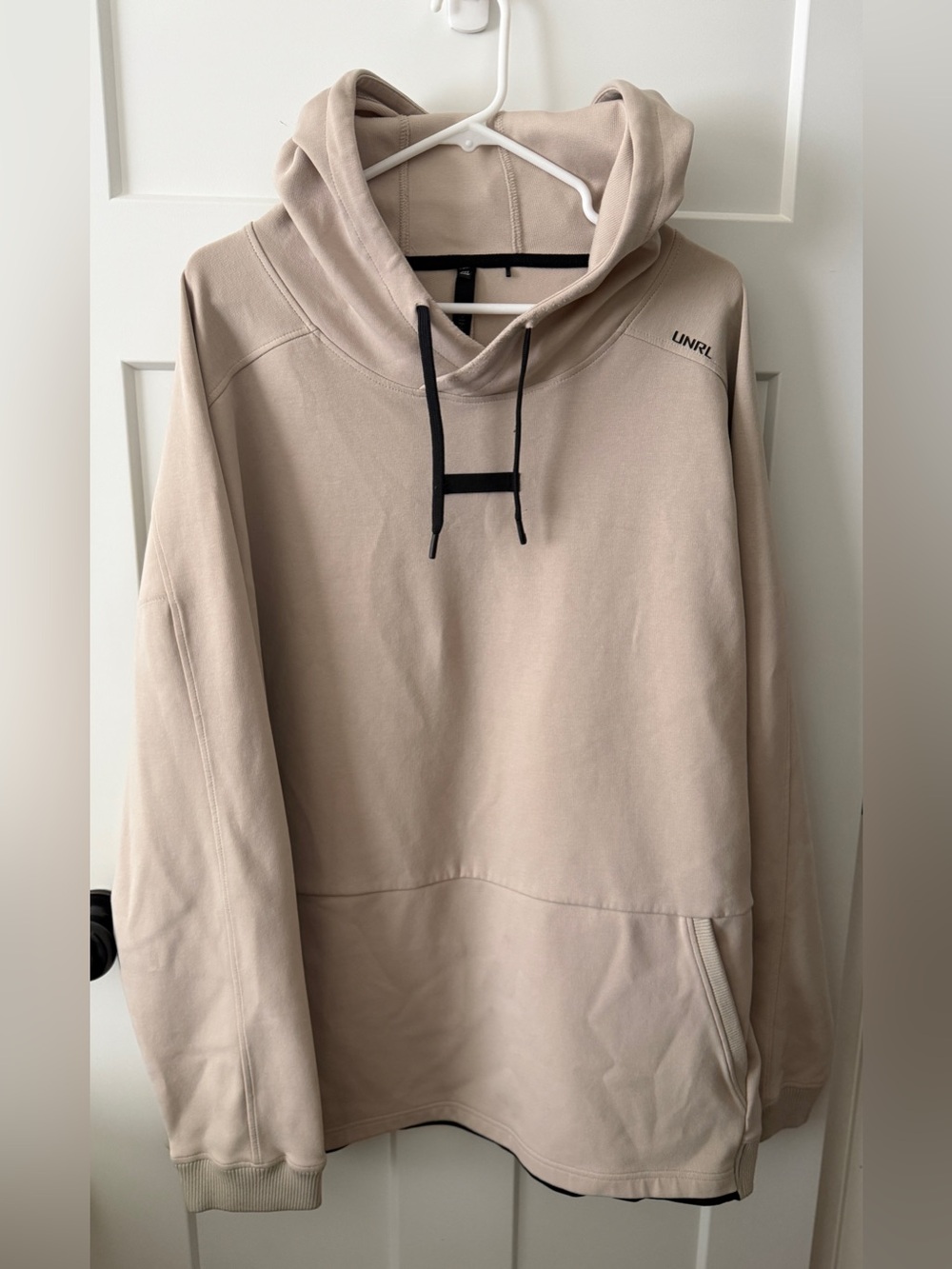 UNRL Men’s Performance Hoodie 2XL Beige Tan Pullover Sweatshirt